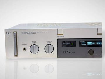 Akai - AM-U210 Solid state geïntegreerde versterker
