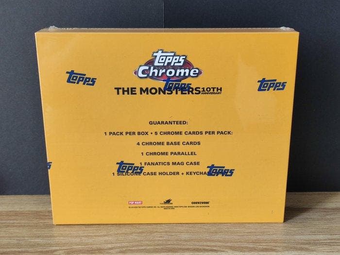 Topps Chrome Labubu - The Monsters 10th - 1 Sealed box, Verzamelen, Overige Verzamelen