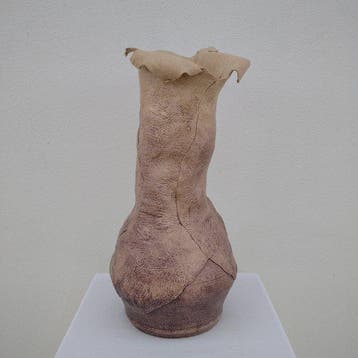 Bernard Maille - Vaas - Steengoed - Moderne en bohemien