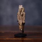 Oud-Egypte Fragment van een Nefertum-amulet in faience met