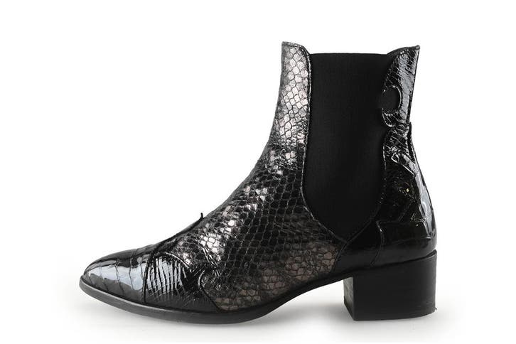 Pertini Enkellaarzen in maat 37½ Zwart, Kleding | Dames, Schoenen, Zwart, Zo goed als nieuw, Lage of Enkellaarzen, Verzenden
