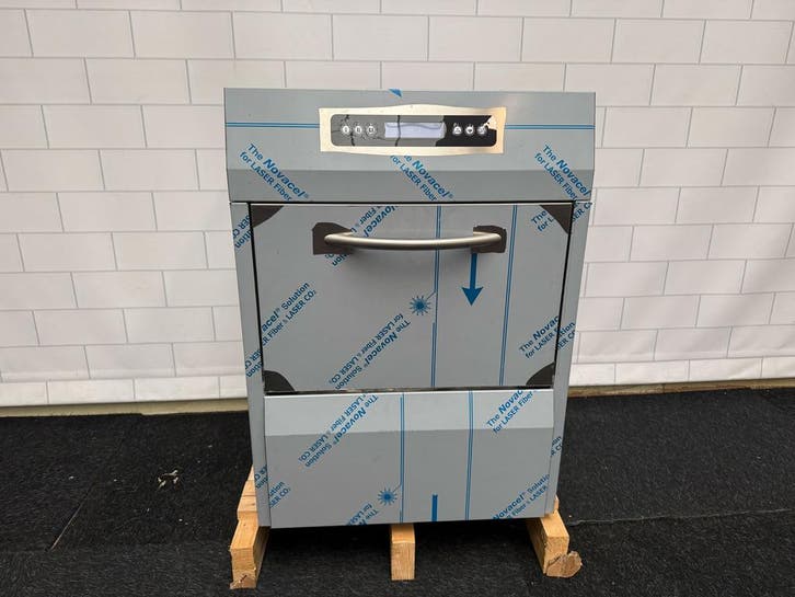 Walo Glazenspoeler Geïntegreerd osmose systeem, Zakelijke goederen, Horeca | Keukenapparatuur, Nieuw in verpakking, Reinigen, Ophalen of Verzenden