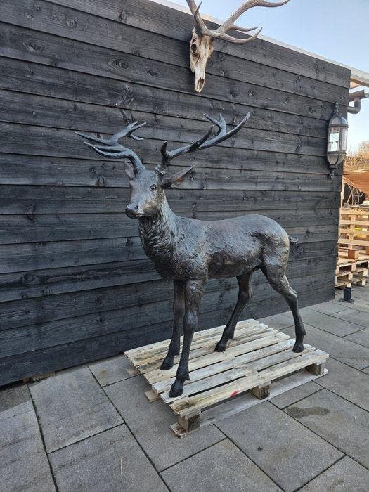 Beeld, Bronze XXL Deer - 158 cm - Brons - 2026, Antiquités & Art, Curiosités & Brocante