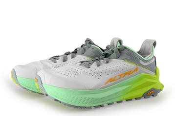 Altra Sportschoenen in maat 43 Grijs, Kleding | Dames, Verzenden, Sportschoenen, Zo goed als nieuw, Grijs