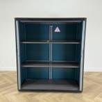 Gispen roldeurkast vv 2 legborden en sleutel (hxbxd), Gebruikt