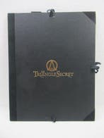 Juillard - Le Triangle Secret - 1 Portfolio + poster -