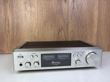 Mitsubishi - DA-U300 Solid state geïntegreerde versterker, Nieuw