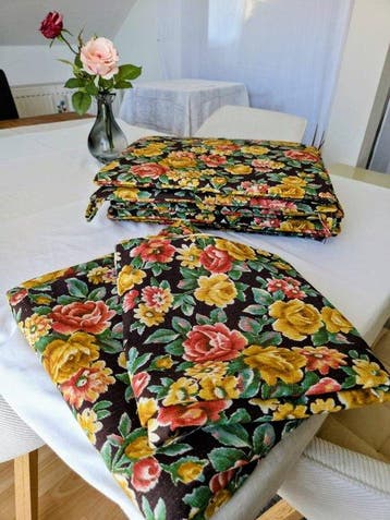 Konvolut aus schwerem Jacquard-Gobelin: 5 fertige
