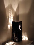 NES - Darklight 17-Sculpture Lumineuse