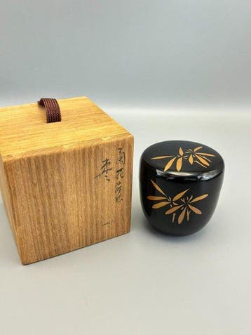 Natsume - Orchidee Maki-e-lak Theekist - lak