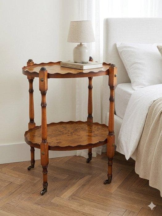 Bijzettafel - Two-Tier (of Etagère) - Gegoten messing,, Antiek en Kunst, Antiek | Overige Antiek