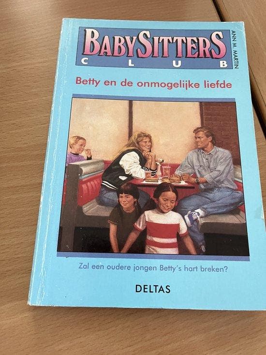 Betty en de onmogelijke liefde / Babysittersclub / 37, Boeken, Kinderboeken | Jeugd | 13 jaar en ouder, Gelezen, Verzenden