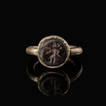 Oud-Romeins Zilver Legionaire Ring met Athena-intaglio