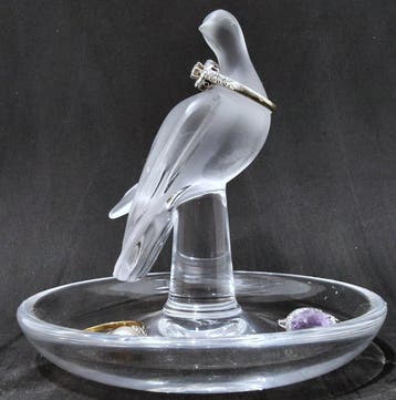Lalique - Boîte à bijoux - Colombe - Cristal - Baguier, Antiquités & Art