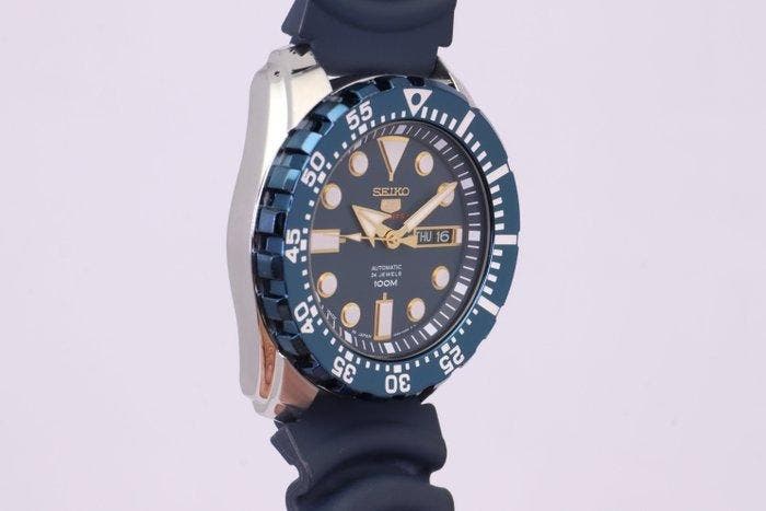 Seiko - Seiko 5 - Sans prix de réserve - SRP605J2 |, Bijoux, Sacs & Beauté, Montres | Anciennes | Antiquités