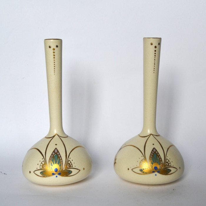 Arnhemse Fayencefabriek - Vaas (2) - Aardewerk, Antiquités & Art, Antiquités | Verre & Cristal