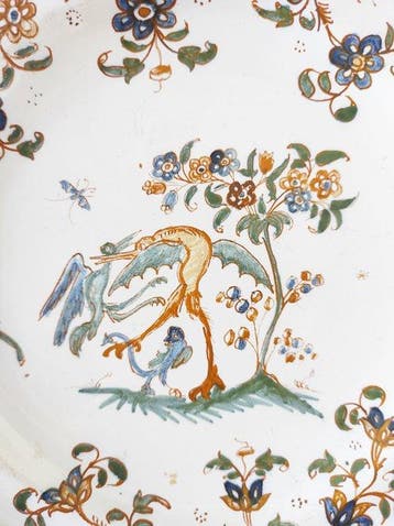 Moustiers - Bord - Aardewerk - Fantastische vogels