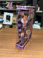 Mattel - Poupée Monster High/ Clawdeen Wolf/ Mattel 2012 -