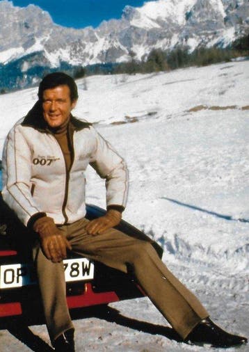 Roger Moore - Autographed Photo For Your Eyes Only James
