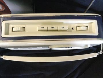 Bush - TR82 Draagbare radio