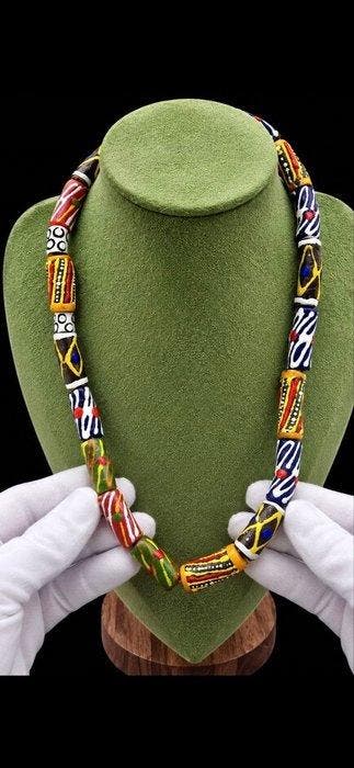 Halsketting - Mali - 20 Millefiori-glas (Zonder