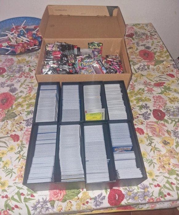 Pokémon - 2500 Mixed collection - Various sets, Hobby en Vrije tijd, Verzamelkaartspellen | Pokémon