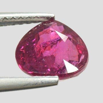 Rubis - 2.27 ct - Lotus Gemology (Thaïlande) - No Heat -