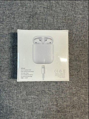 Apple AirPods First Gen -Not activated - iPhone - In, Nieuw