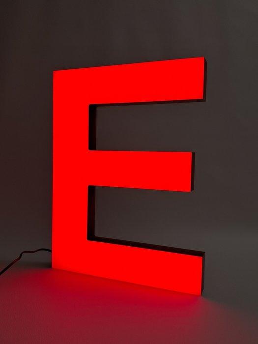 Lamp - Metaal - Letter E, Antiek en Kunst, Antiek | Wandborden en Tegels