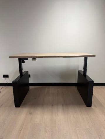 Zit Sta Bureau Met Luxe Wangelementen - Design Bureau, Huis en Inrichting, Bureaus, Verzenden, In hoogte verstelbaar, Nieuw