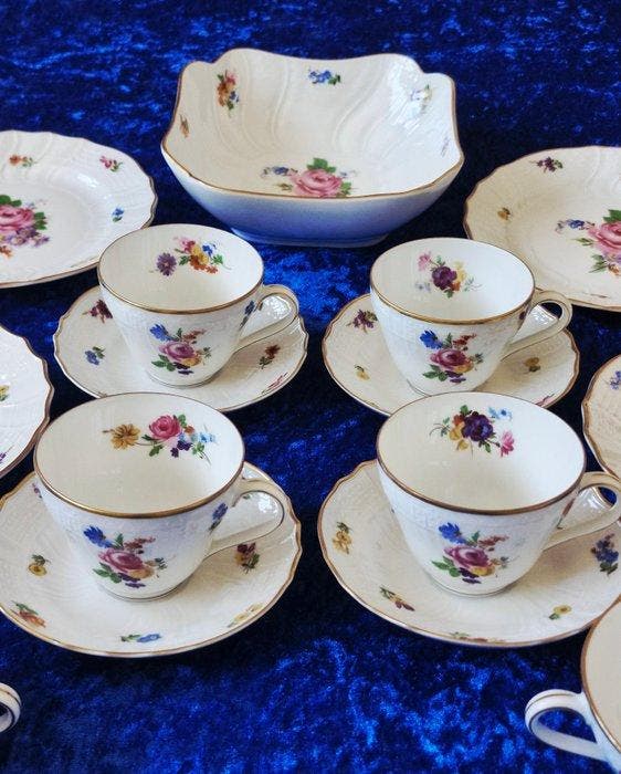 Hutschenreuther - Tafelservies (15) - Dresden - Porselein -, Antiek en Kunst, Antiek | Meubels | Tafels