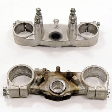 Gebruikt: Originele Kroonplaten Suzuki RM125 RM250 1999-2000, Motoren, Ophalen of Verzenden, Nieuw