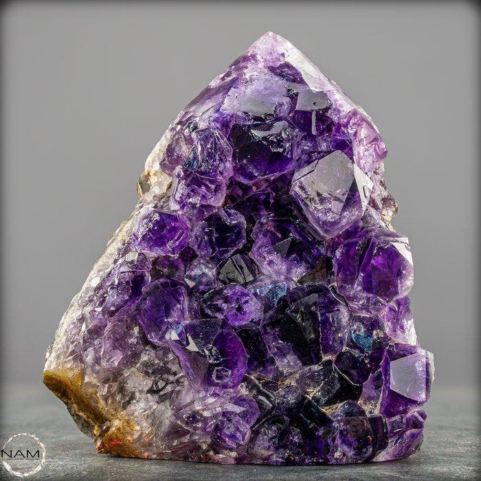 Amethyst Obelisk – Krachtsteen van helderheid en, Collections, Minéraux & Fossiles