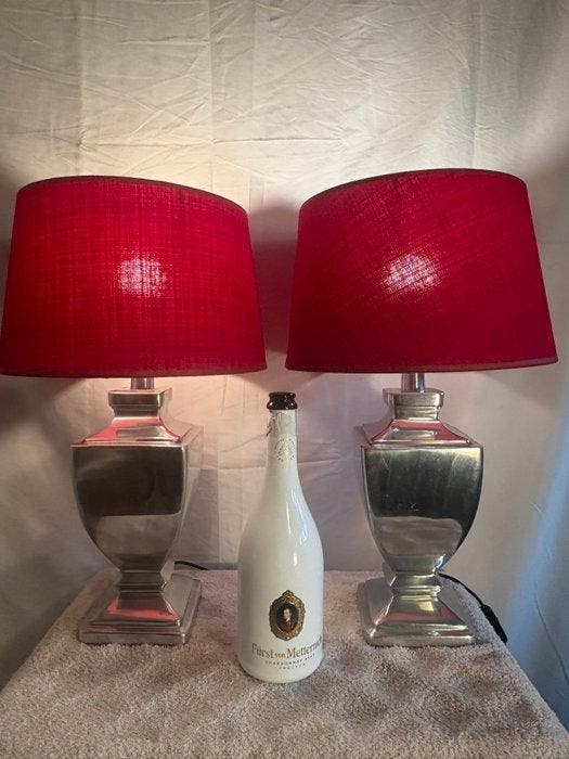 Light Makers - Lampe de table (2) - 1575809 - Aluminium,, Antiquités & Art, Curiosités & Brocante