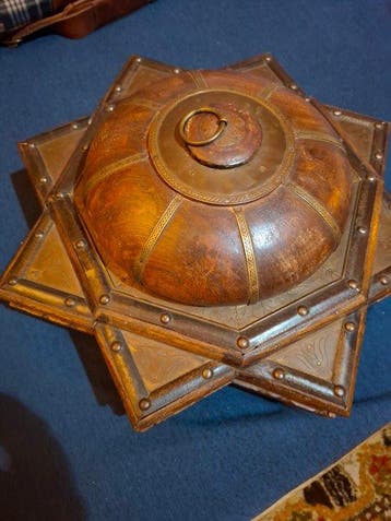 Lage tafel en tabaks-pot - Messing, Hout - India - 19e - 20e, Antiek en Kunst