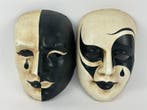 Mask (2) - Italie - 1950-1960 - Paire de masques vénitiens, Antiquités & Art