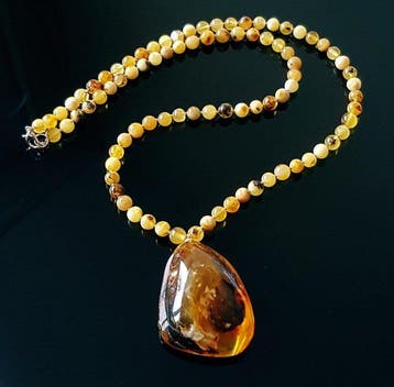 Amber Vintage halsketting met natuurlijke Baltische