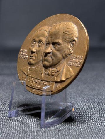 Penning - Bronze Medal 1948 Stille Nacht Silent Night