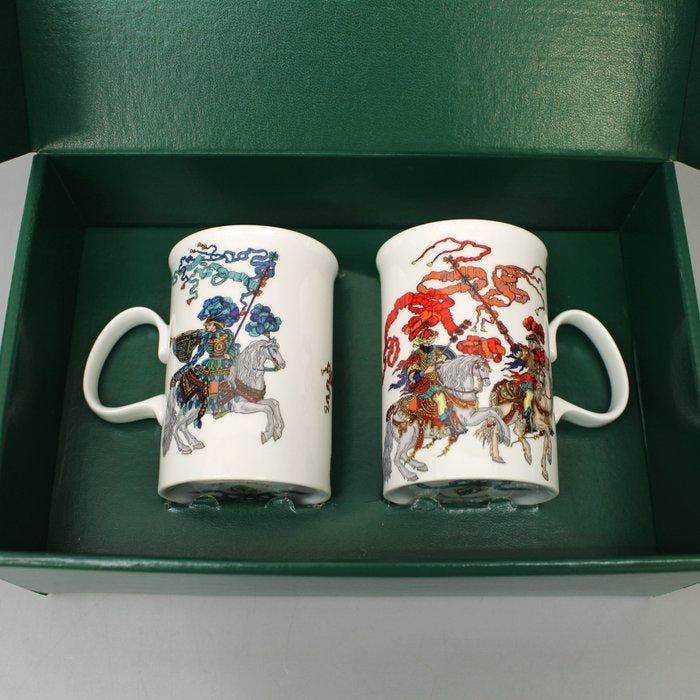 GUCCI - Tasse - Porcelaine, Antiek en Kunst, Antiek | Glaswerk en Kristal