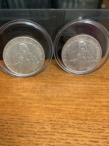 Saint-Marin. 20 lire 1931/1935 (2 monete)
