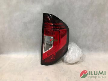 Nissan Townstar 21 - rechter LED achterlicht in goede staat, Verzenden, Gebruikt