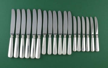 Ensemble de couteaux de table - Content hollandais - argent