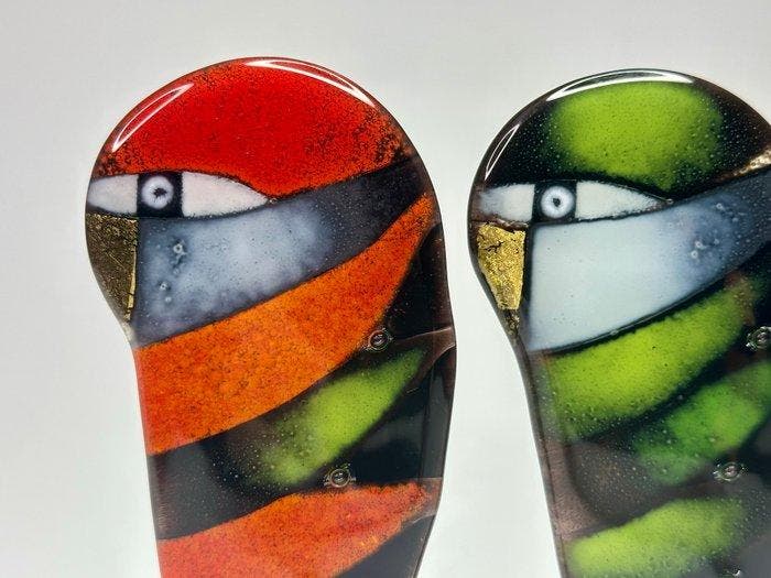 Studio Habrat - Beeldje - Parrot (2) - Glas, Antiquités & Art, Antiquités | Verre & Cristal