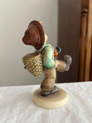 Goebel - Schwester Maria Innocentia Hummel - Figuur - Goebel