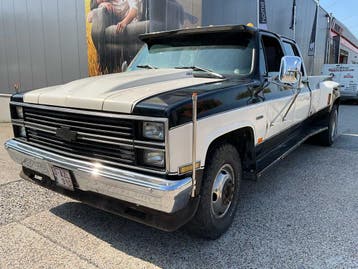 Online veiling - Chevrolet C30 dually Oldtimer