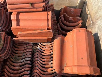 Lot dakpannen 130stuks Van Dordt incl bak (Diverse), Ophalen of Verzenden, Nieuw