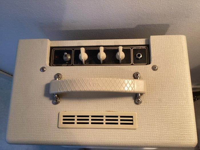 Vox - Nombre darticles : 1 - Amplificateur combo à tube, Muziek en Instrumenten, Snaarinstrumenten | Gitaren | Akoestisch