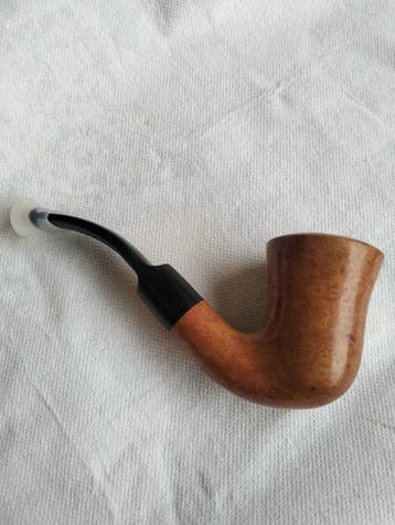 Presti Gaetano - Bent Billiard / Bent Apple - Pijp - Bruyere, Nieuw