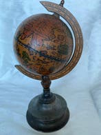 Globe - 1960-1970, Antiek en Kunst