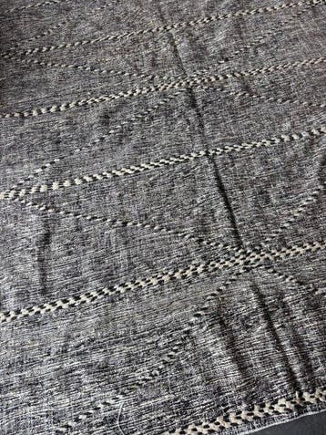 Vintage Moroccan Kilim – Handwoven Wool – Geometric Design -